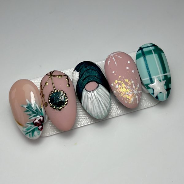 Nail art by The Nail Editor